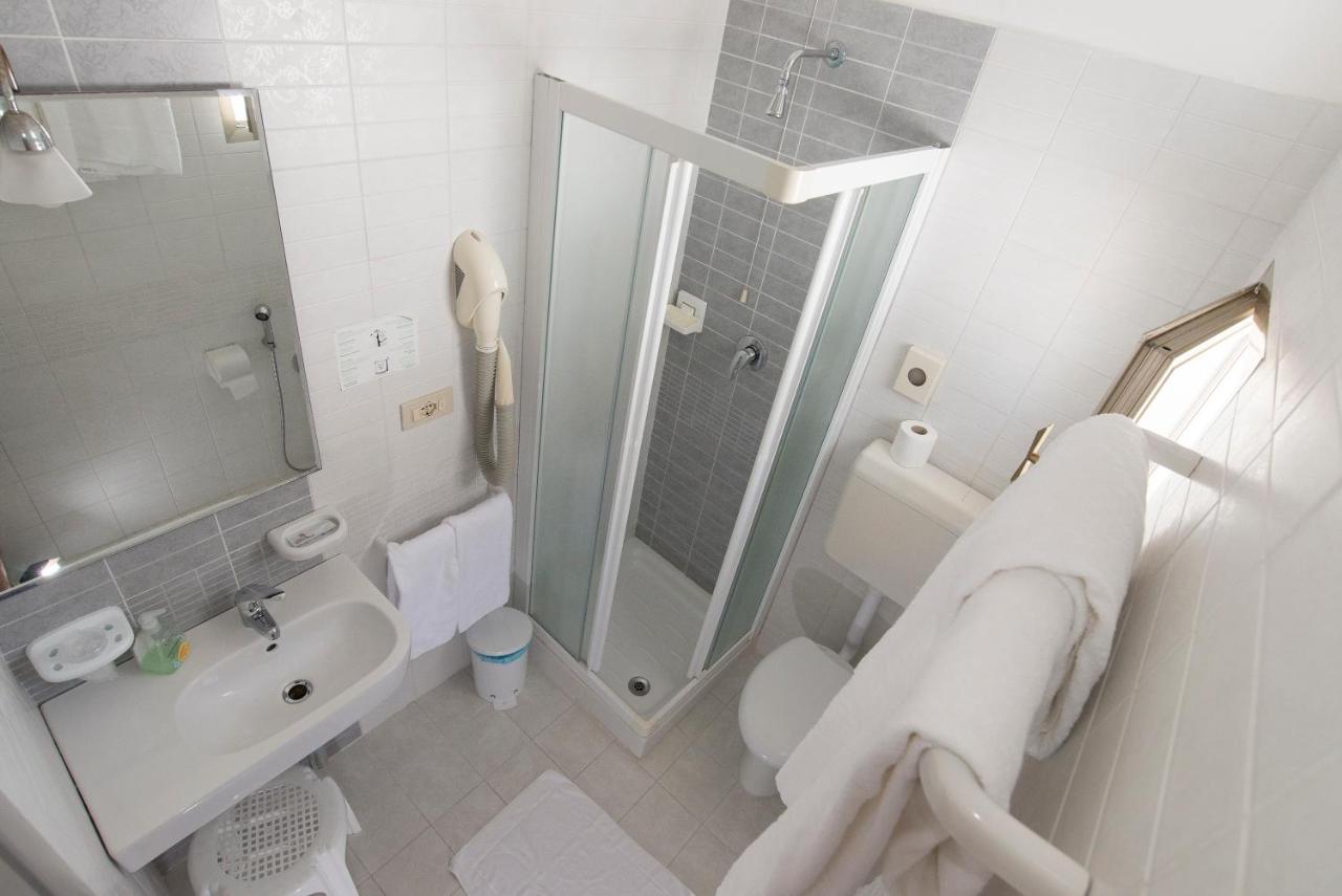 Hotel Atene Jesolo Extérieur photo