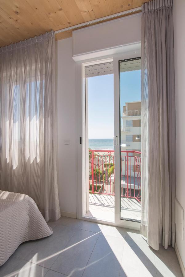 Hotel Atene Jesolo Extérieur photo