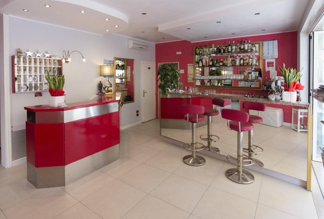 Hotel Atene Jesolo Extérieur photo